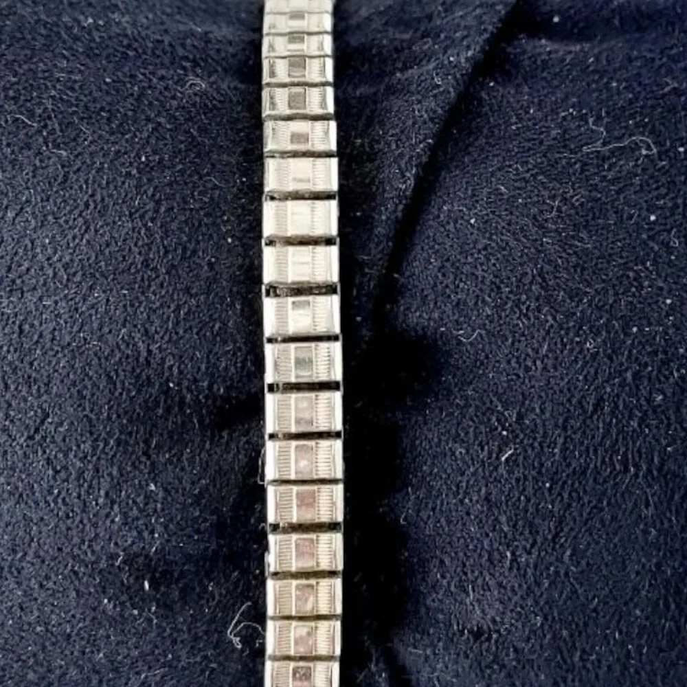 RARE Wittnauer Swiss 17 Jewels 10K Gold Filled Ladies Watch/4 Diamonds
